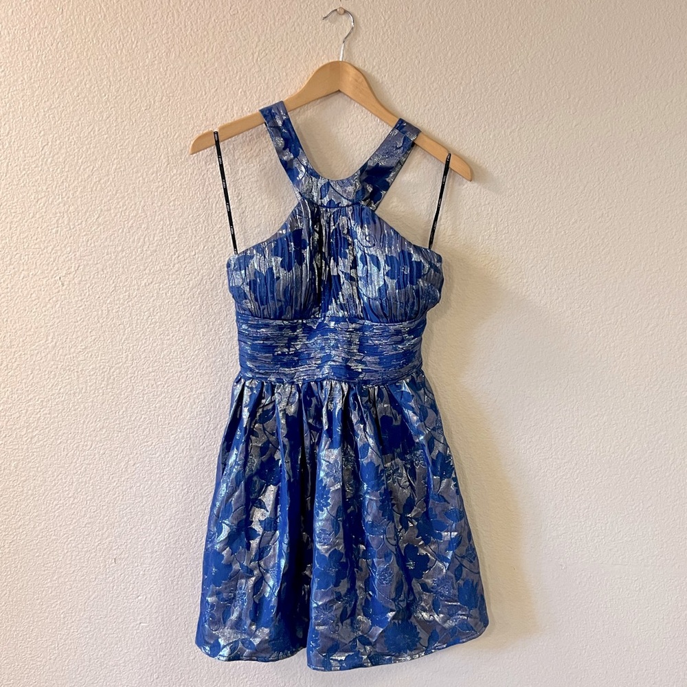 Gorgeous blue dress with silver floral pattern, size M